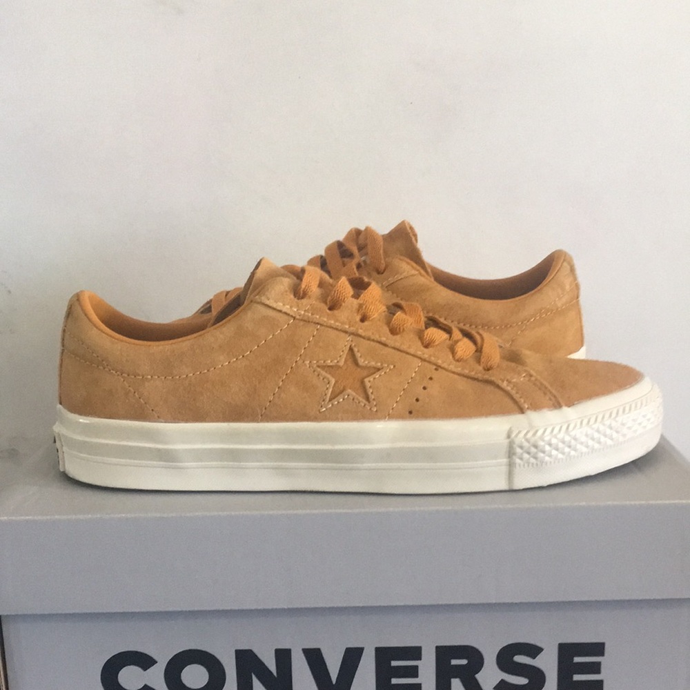 Converse one star